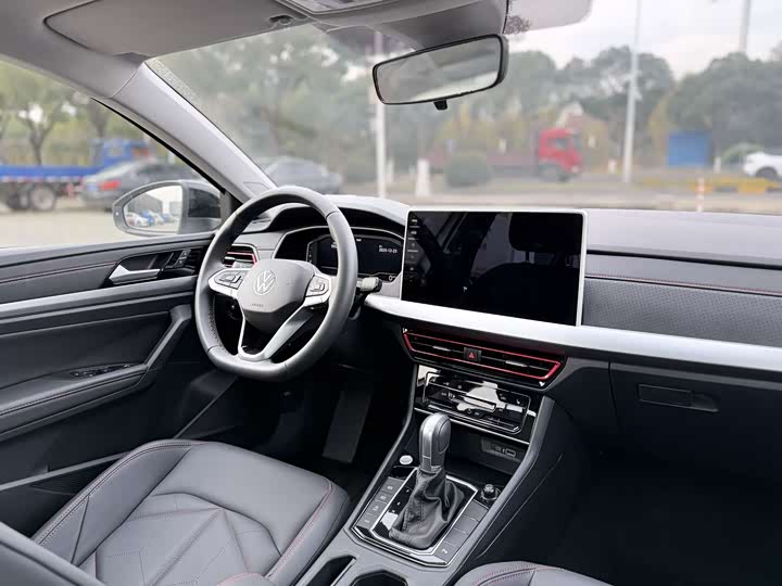 Volkswagen Lavida 2024 2024款 300TSI DSG星空领先版