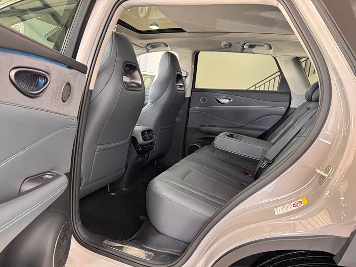 BYD Sea Lion 07 DM-i Hybrid 2025 2025款 150 领航+版