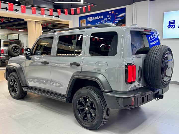 Tank 300 2024 2024款 2.0T 征服者