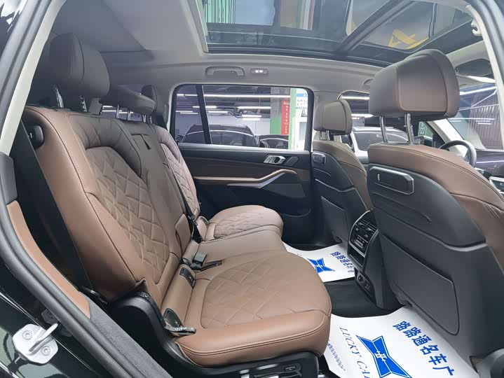 BMW X7 2023 2023款 xDrive40i 领先型豪华套装