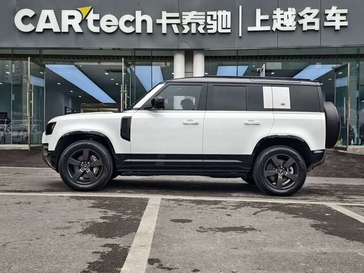 Land Rover Defender 2024 2024款 110 3.0T P400 X-DYNAMIC HSE