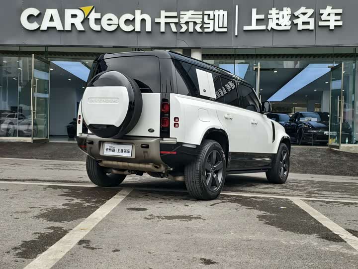 Land Rover Defender 2024 2024款 110 3.0T P400 X-DYNAMIC HSE