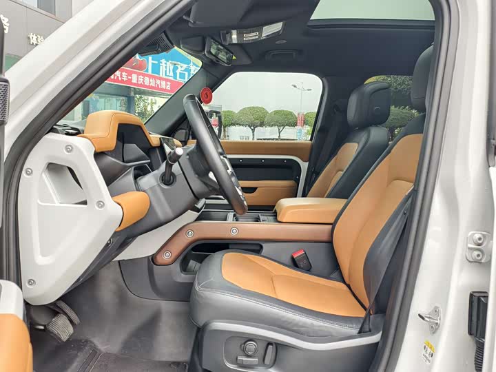 Land Rover Defender 2024 2024款 110 3.0T P400 X-DYNAMIC HSE