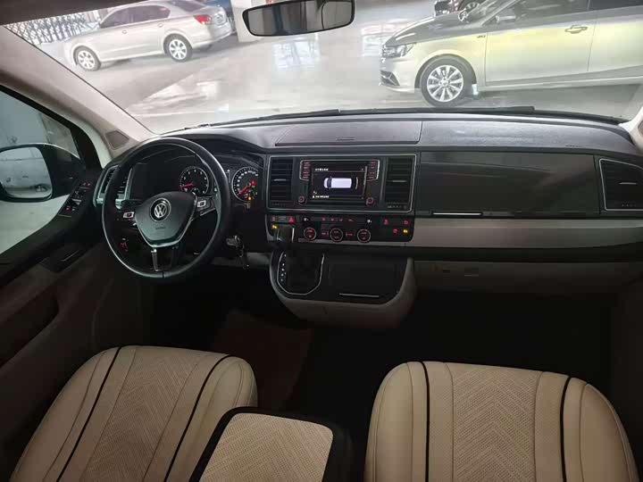 Volkswagen Caravelle 2019 2019款 2.0TSI 四驱豪华版 7座