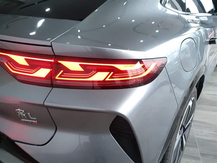 BYD Song L 2025 2025款 智驾版 662km 激光雷达卓越型