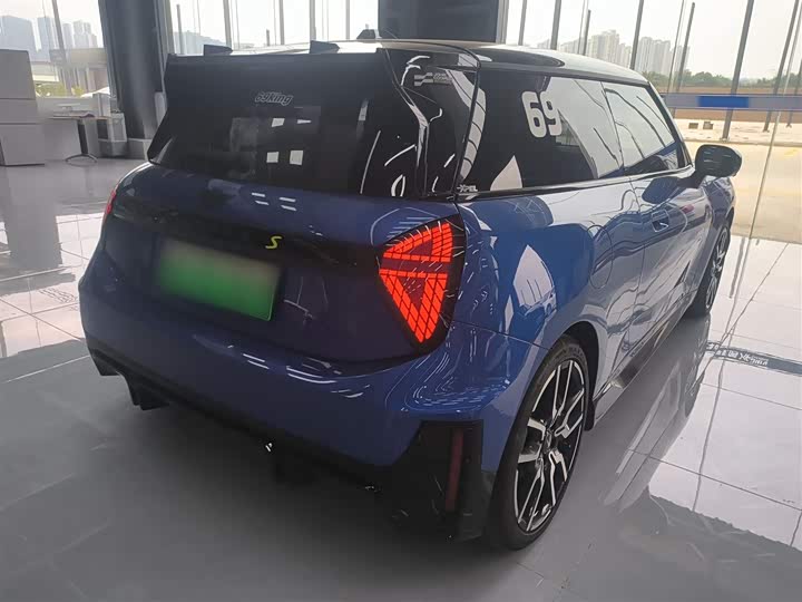 Mini Cooper 2024 2024款 452km COOPER SE 赛车手