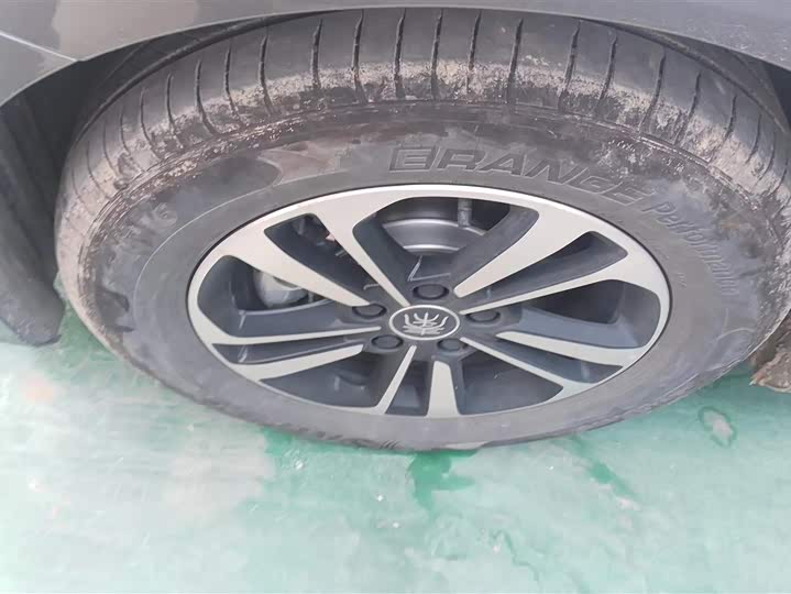 BYD Qin Plus 2025 2025款 DM-i 智驾版 120KM超越型