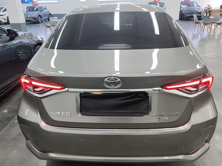 Toyota Corolla 2024 2024款 1.8L 智能电混双擎 先锋版