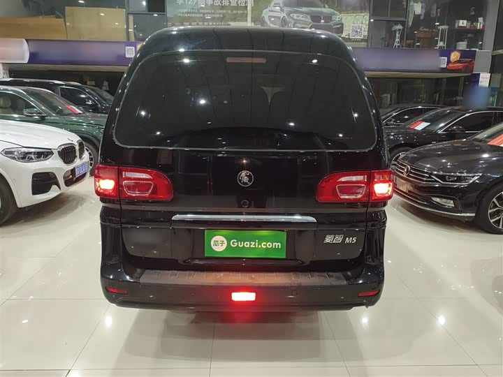 Dongfeng Forthing Lingzhi M5 2023 2023款 M5L 1.6L 基本型 7座