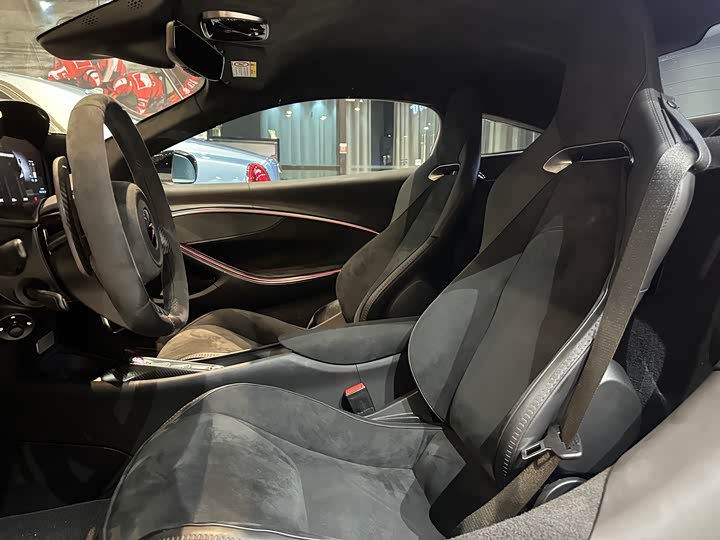 McLaren Artura 2023 2023款 3.0T Hybrid 标准型