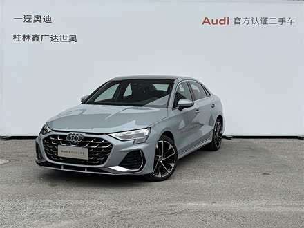 Audi A3 2025 2025款 A3L Limousine 35TFSI 飞驰尊享型