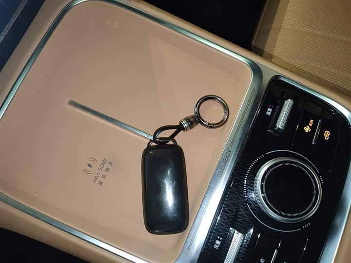 Geely Galaxy Starship 7 2025 2025款 120km 领航版