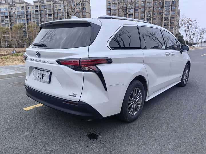 Toyota Sienna 2024 2024款 2.5L混动 豪华版