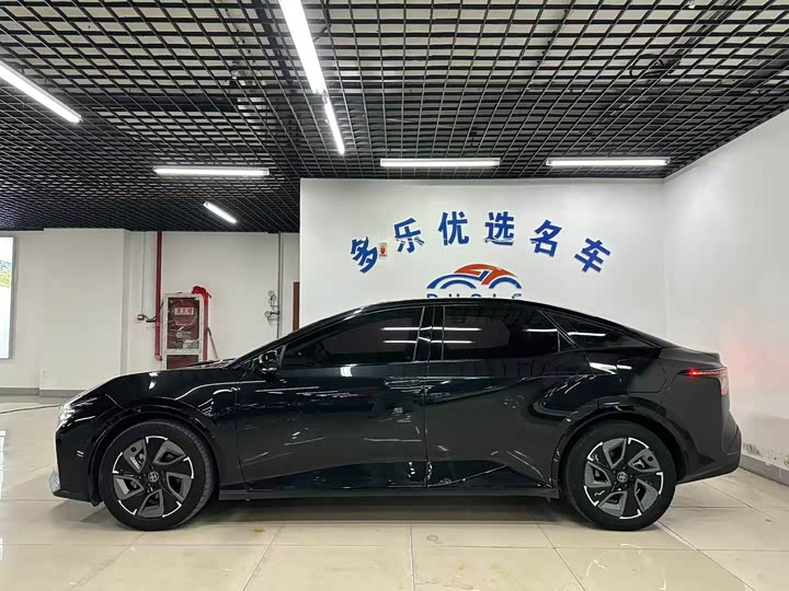 Toyota bZ3 2024 2024款 517km 精英 PRO