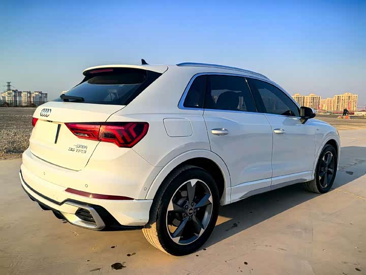 Audi Q3 2024 2024款 35 TFSI 时尚动感型