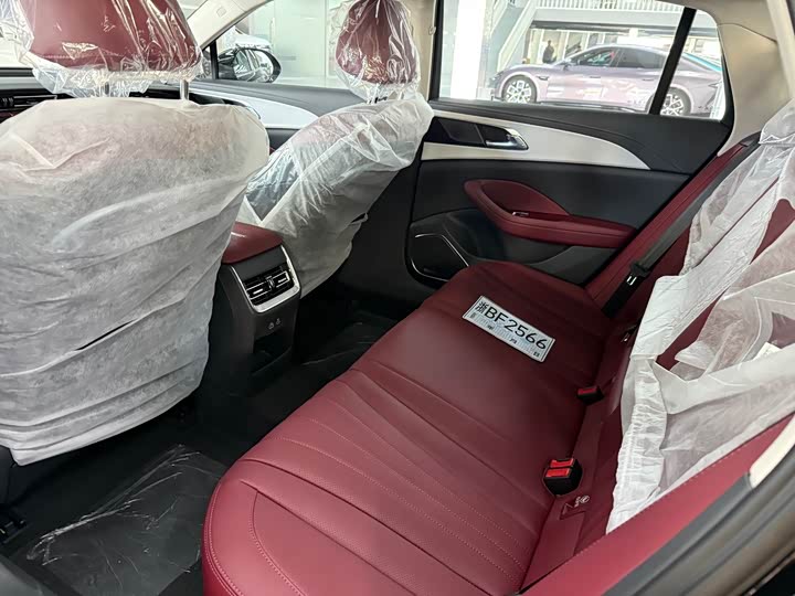 Hongqi H5 2025 2025款 1.5T HEV旗韵50万辆纪念版