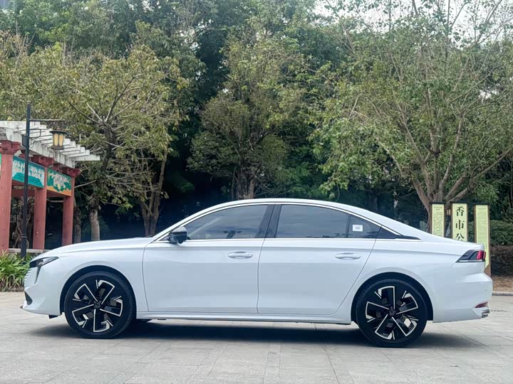 Peugeot 508 2023 2023款 508L 400THP 驭动旗舰版