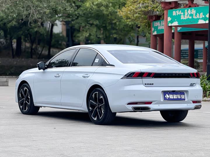 Peugeot 508 2023 2023款 508L 400THP 驭动旗舰版