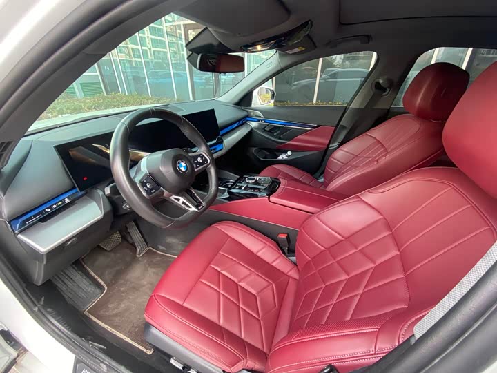 BMW 5 Series 2024 2024款 530Li 领先型 M运动套装