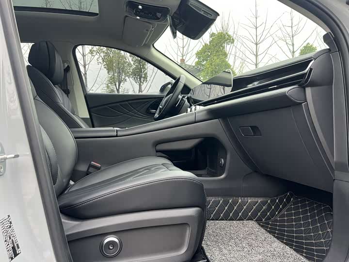 Exeed RX 2023 2023款 400T 两驱优享飞鱼版