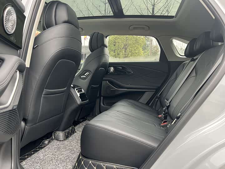 Exeed RX 2023 2023款 400T 两驱优享飞鱼版