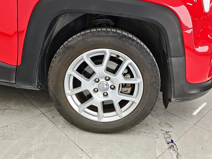 Jeep Renegade 2019 2019款 220T 自动领先版