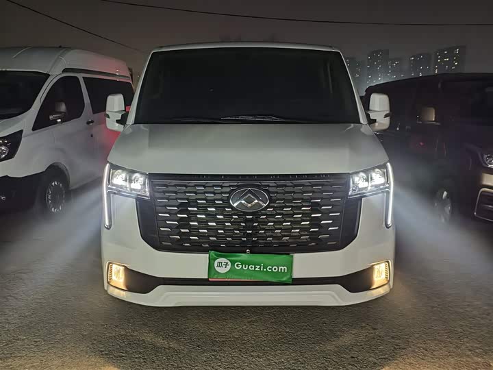 Maxus V80 2024 2024款 傲运通 6AMT 短轴超低顶147Ps 5/6座