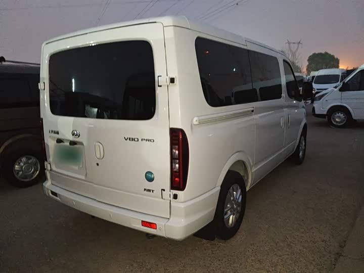 Maxus V80 2024 2024款 傲运通 6AMT 短轴超低顶147Ps 5/6座