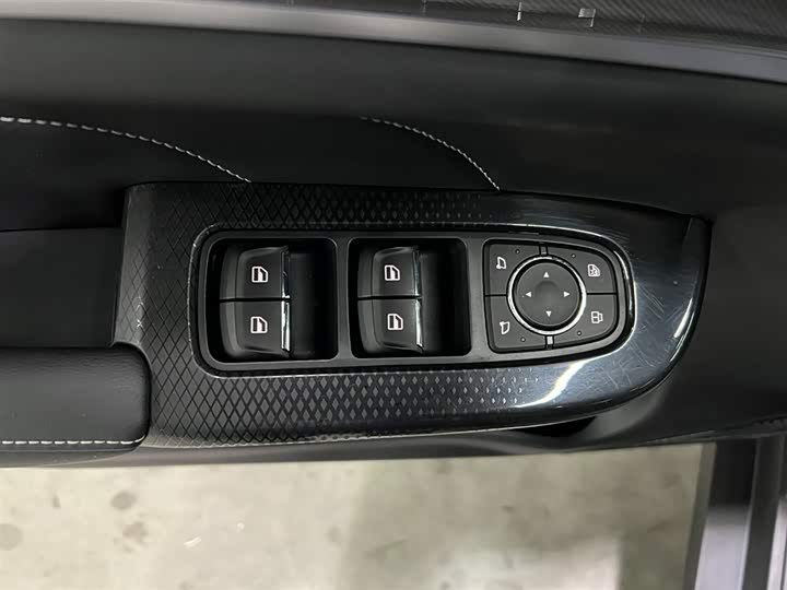 Haval M6 2023 2023款 PLUS 1.5T DCT豪华智联型