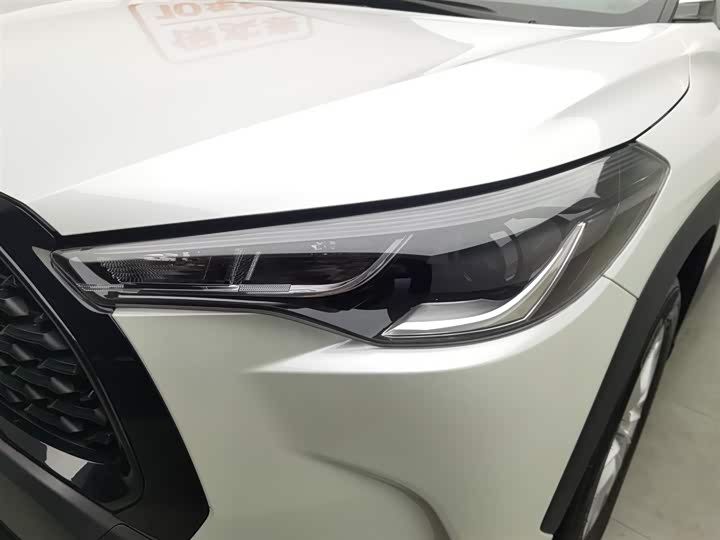 Toyota Corolla Cross 2024 2024款 2.0L 智能电混双擎 先锋版
