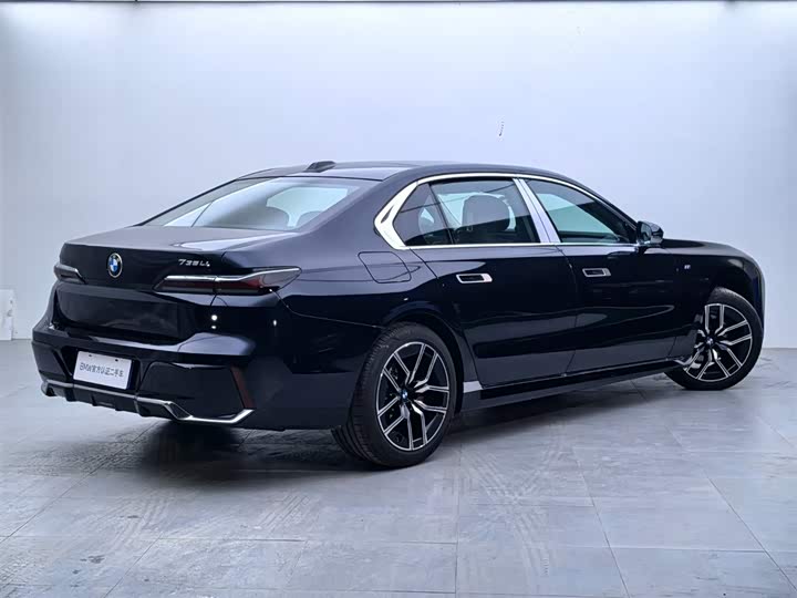 BMW 7 Series 2023 2023款 735Li M运动套装