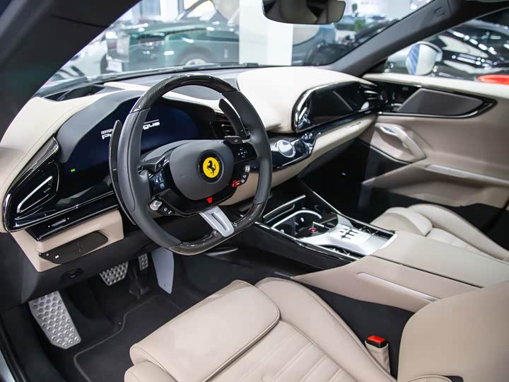 Ferrari Purosangue 2023 2023款 6.5L V12