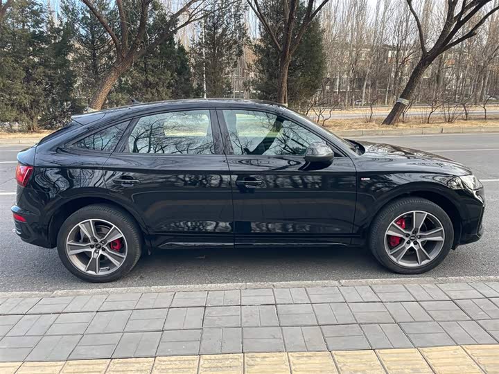 Audi Q5L Sportback 2024 2024款 40 TFSI 豪华型