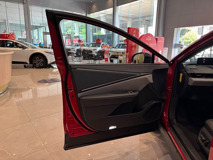 Toyota bZ5 2025 2025款 550 PRO智行版