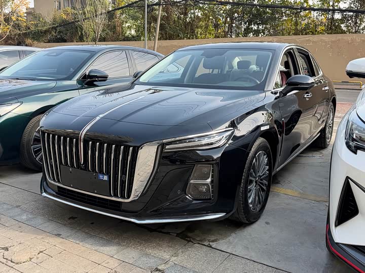 2025 Hongqi H5