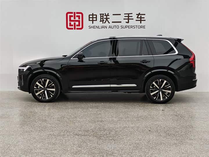 Volvo XC90 2025 2025款 改款 B6 智远豪华版 6座