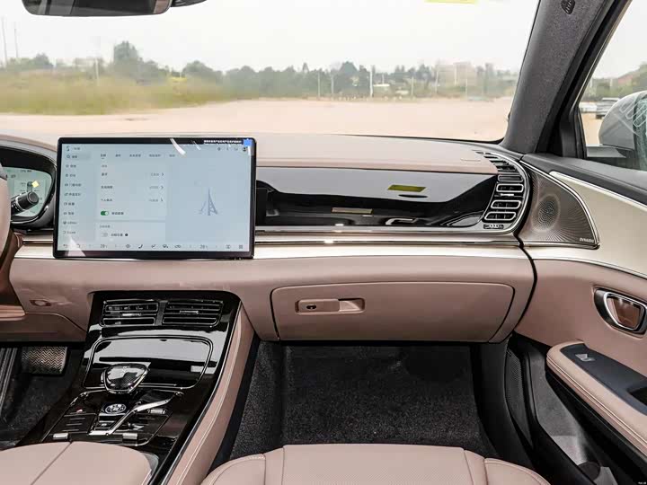 BYD Han 2025 2025款 DM-i 智驾版 125KM尊贵型