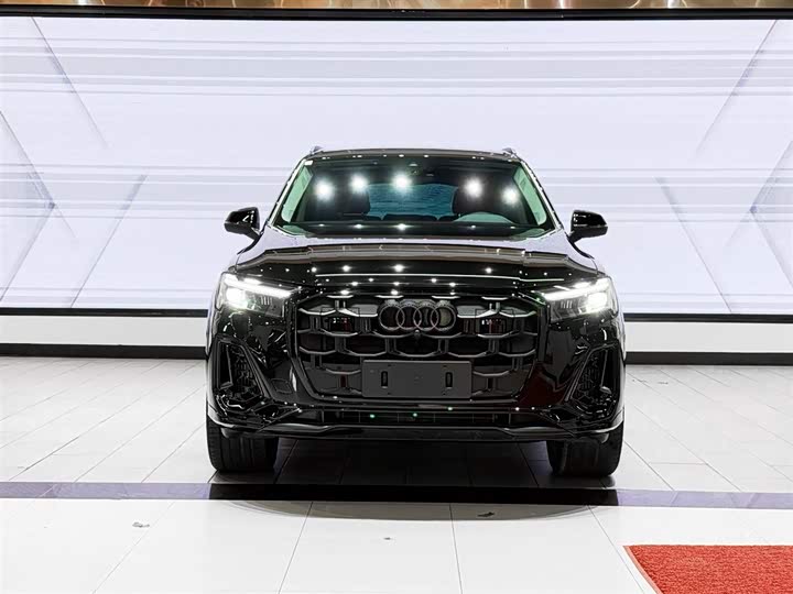 Audi Q7 2025 2025款 55 TFSI quattro S line黑武士型