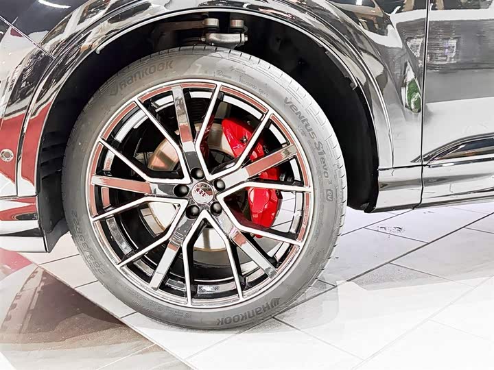 Audi Q7 2025 2025款 55 TFSI quattro S line黑武士型