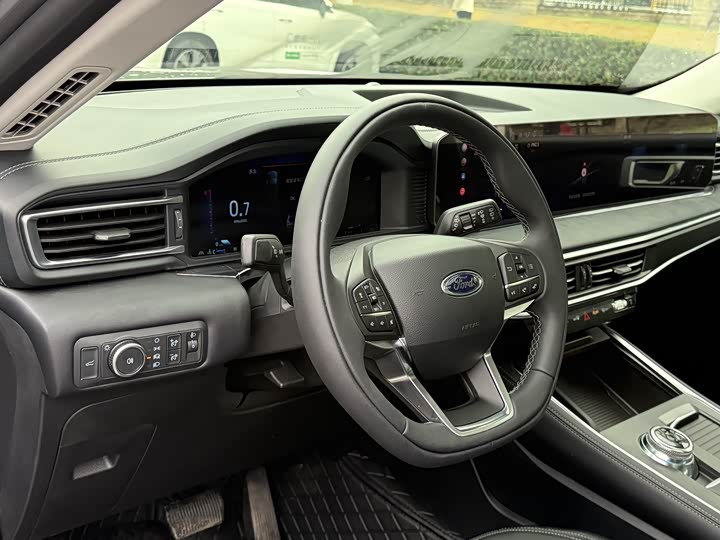 Ford Explorer 2024 2024款 2.3T EcoBoost 后驱风尚版 6座