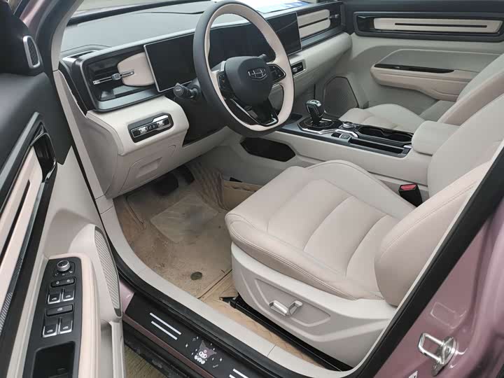 Geely Icon 2023 2023款 1.5TD 巧克力醇巧版