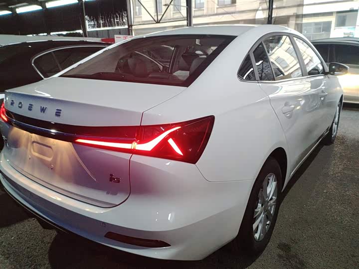 Roewe i5 2026 2026款 1.5L CVT豪华版