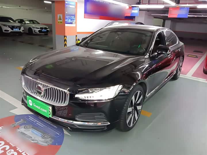 Volvo S90 Hybrid 2024 2024款 插电式混动 四驱长续航智雅豪华版