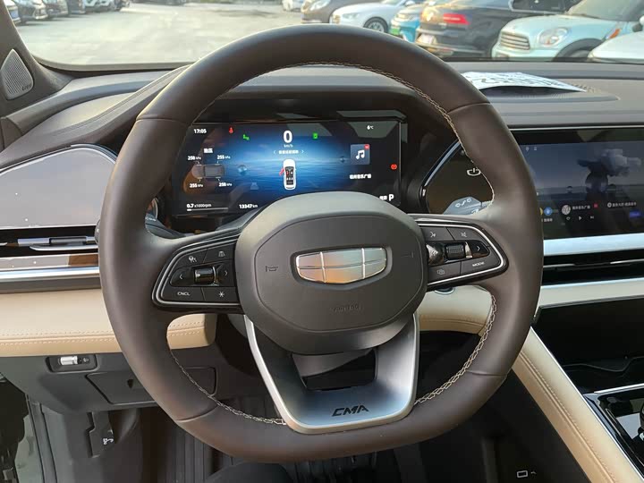 Geely Monjaro 2025 2025款 东方曜 2.0TD 自动四驱望月版