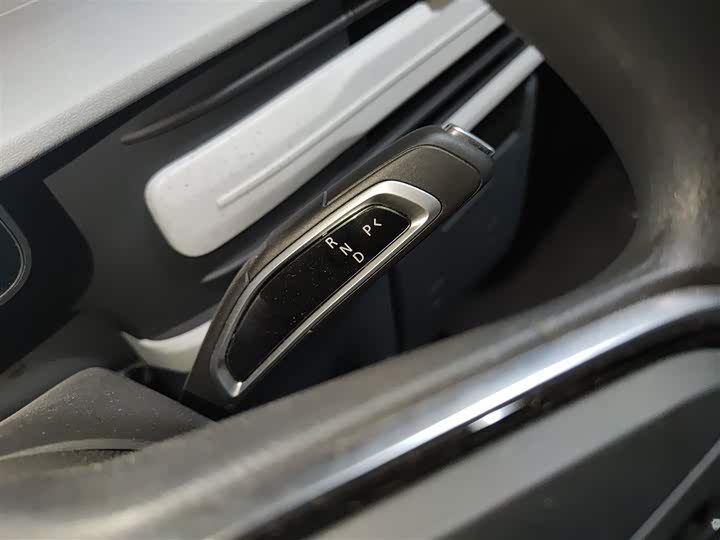 Maxus Dana V1 2025 2025款 低顶 多功能版 42kWh