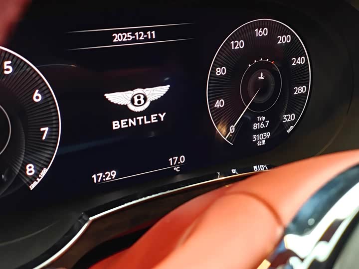 Bentley Bentayga 2023 2023款 4.0T V8 长轴距版