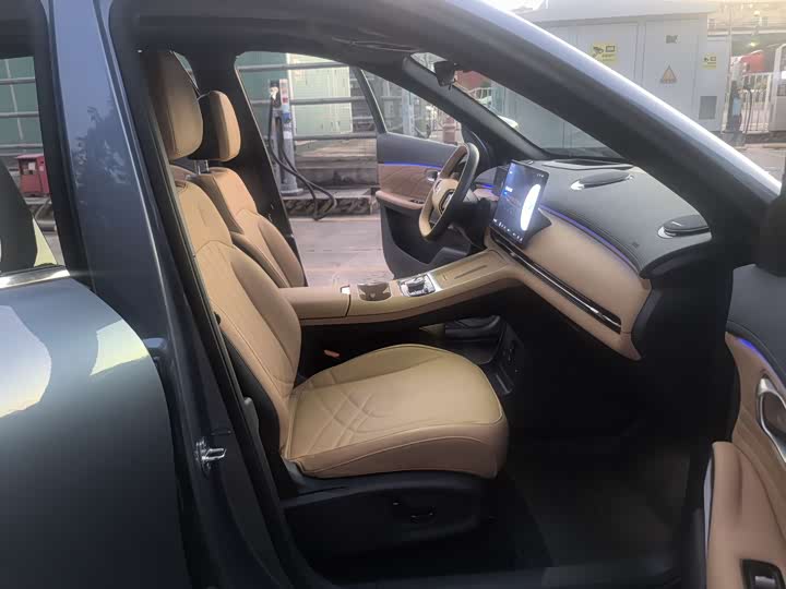 Geely Galaxy Starship 7 2025 2025款 120km 领航版