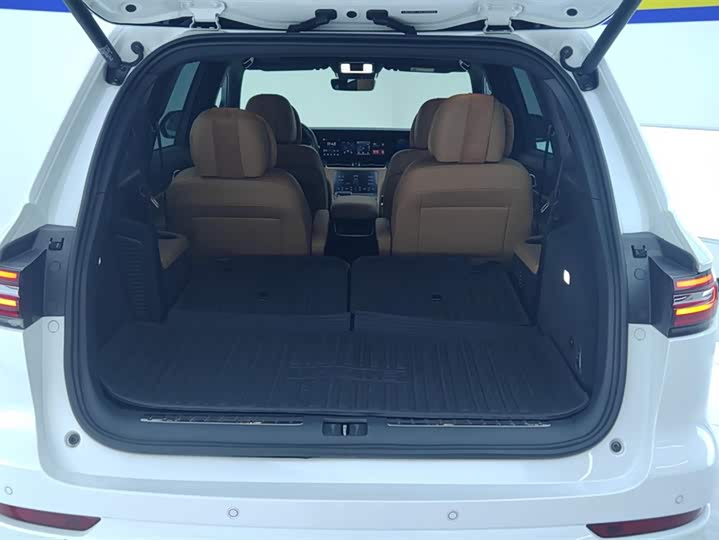 LiXiang One 2021 2021款 增程6座版