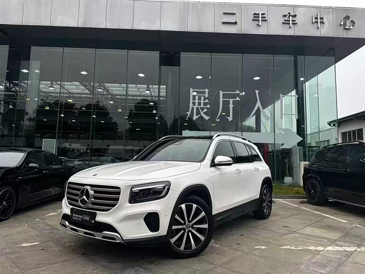 Mercedes-Benz GLB-Class 2024 2024款 GLB 220 时尚型