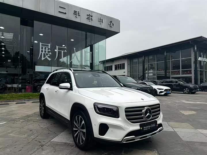 Mercedes-Benz GLB-Class 2024 2024款 GLB 220 时尚型